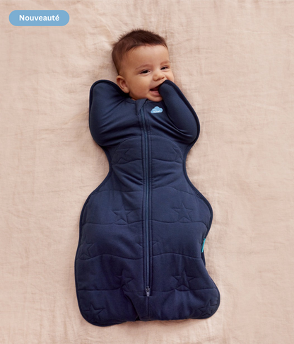 Emmaillotage bras levés