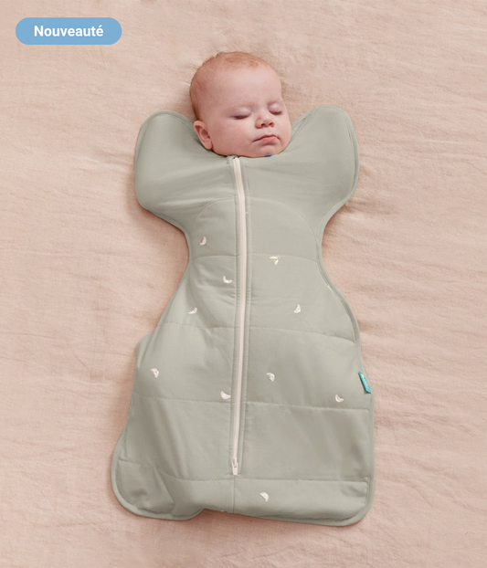 Emmaillotage bras levés